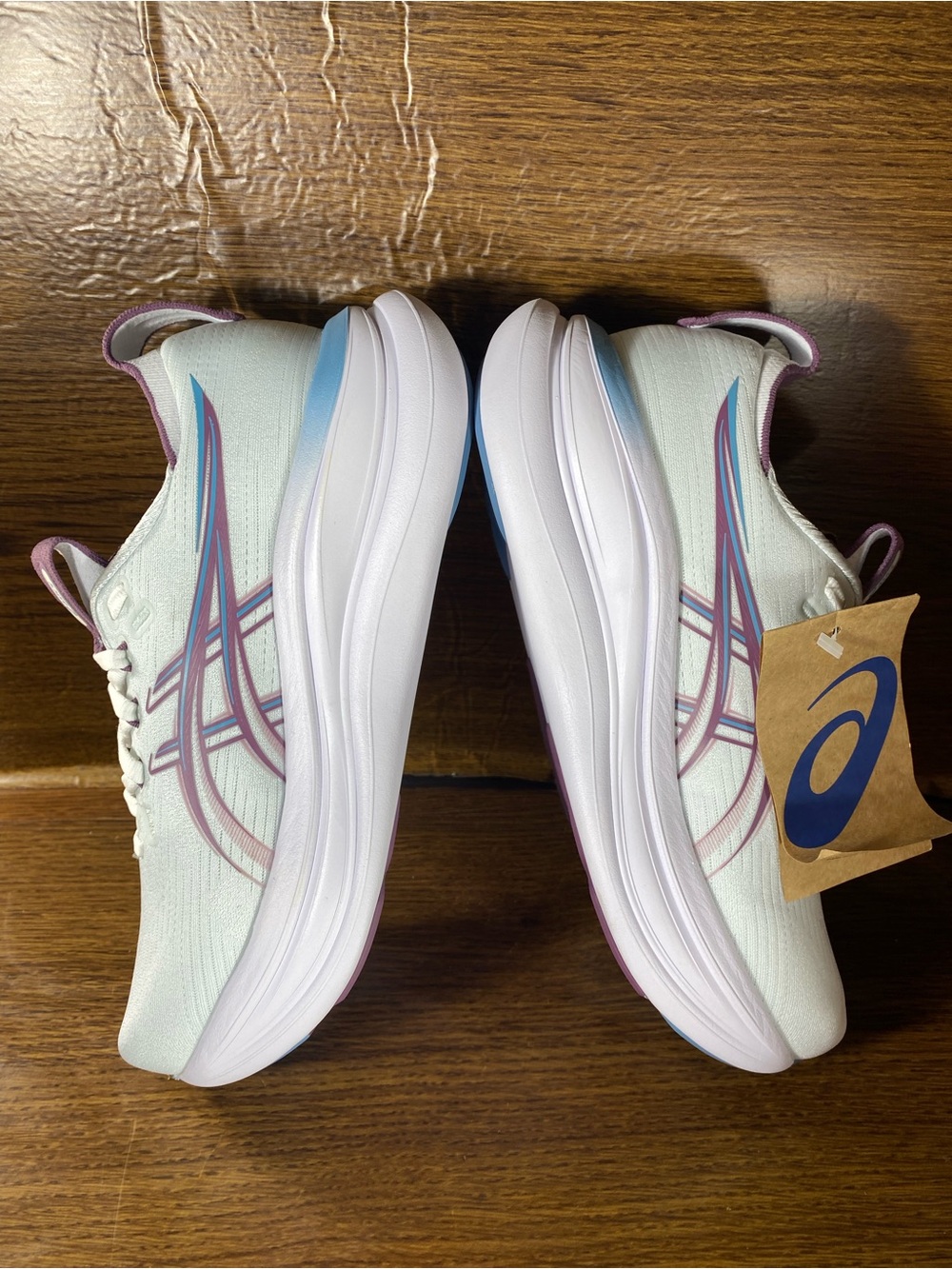 Asics Gel Nimbus 28 women’s shoe size 6.5 wide - Picture 7 of 11